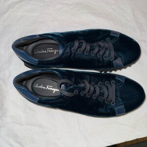 FERRAGAMO Dark Blue Velvet Low-Top Sneakers